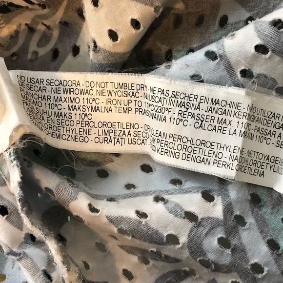 Zara Basic Size Small Sleeveless Crewneck Blouse with a Double Back snap… - Picture 7 of 8